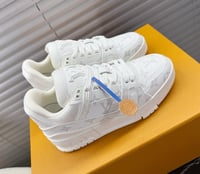 WHITE MONOGRAM RUNNERS
