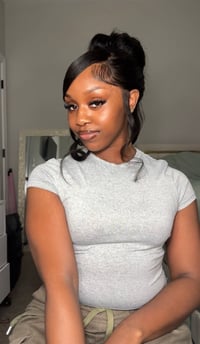 Image 1 of 360 frontal wig 26 inch 