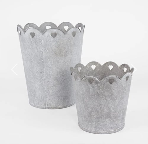Image of Zinc Planter with Scalloped Heart