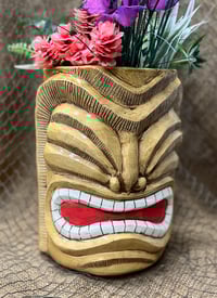 Image 4 of Ha’ule & Hina Planter