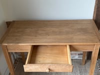 Image 4 of Petite table ancienne