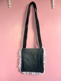 Image 2 of Sword Trinket Bag 1/1