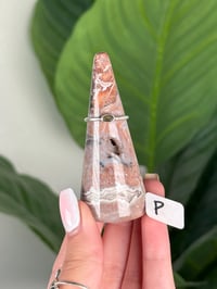 Image 16 of SANGRIA LACE AGATE RING HOLDERS
