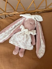 Image 1 of DOUDOU FOURRURE BARBAPAPA FLEURI BARBAPAPA