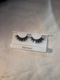 Image 2 of Daydreams