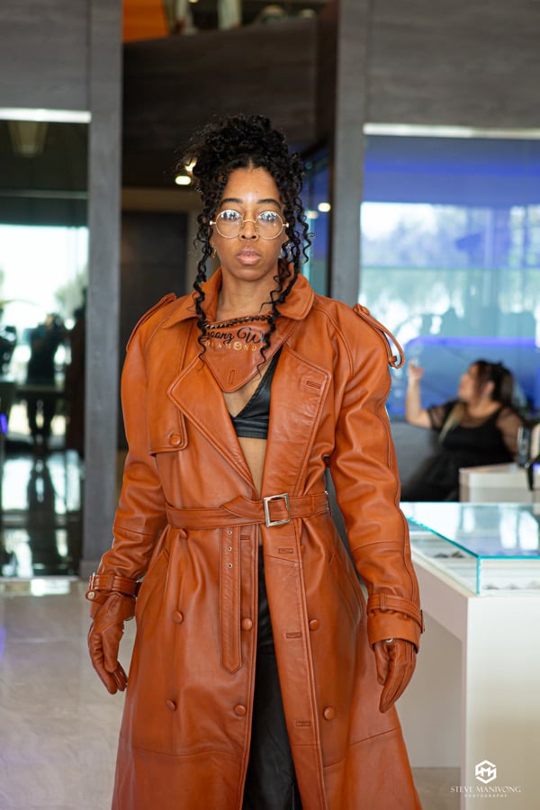 Image of Nova Chaser Trench 