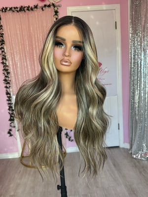 Image of Free part Angie luxury (pre order) 