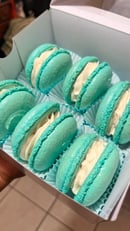 Image 4 of 1 Dozen Vanilla Macarons