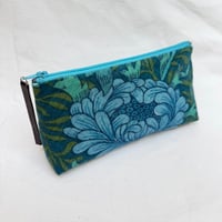 Image 1 of William Morris Standing Pouch No. 14