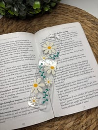Image 1 of Daisy Acrylic Bookmark 