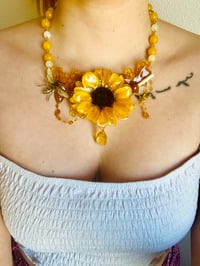 Image 2 of 🐝🍯Queen’s Harvest🍯🐝 Sunflower🌻 