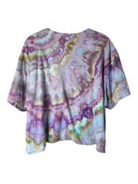 Image 6 of 3XL Crop Tee in Soft Warm Agate Ice Dye