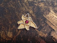 Image 3 of Silver 'Fly' pendant- 0.44ct Padparadscha Pink Sapphire