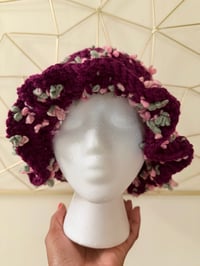 Crochet Ruffle Hat (Purple)