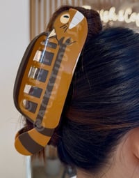 Image 2 of [IN HAND] SMILING CAT CLAW CLIP