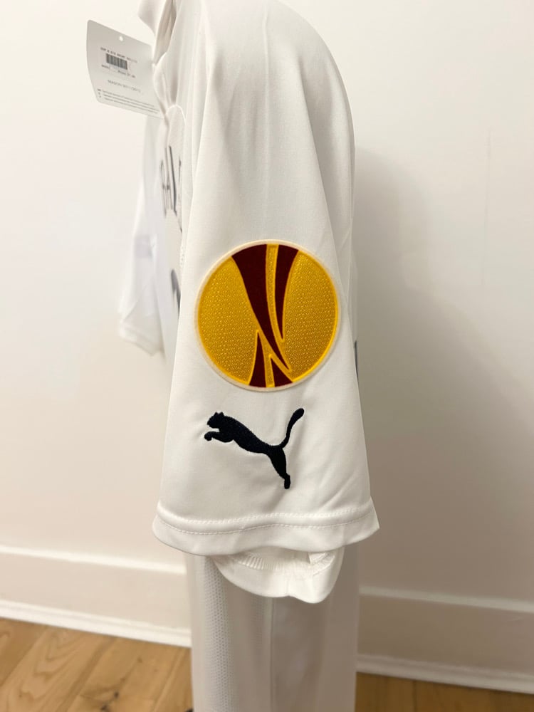 Image of NEW Tottenham Hotspur “BALE 3” 2011/12 Home Cup Shirt (M)