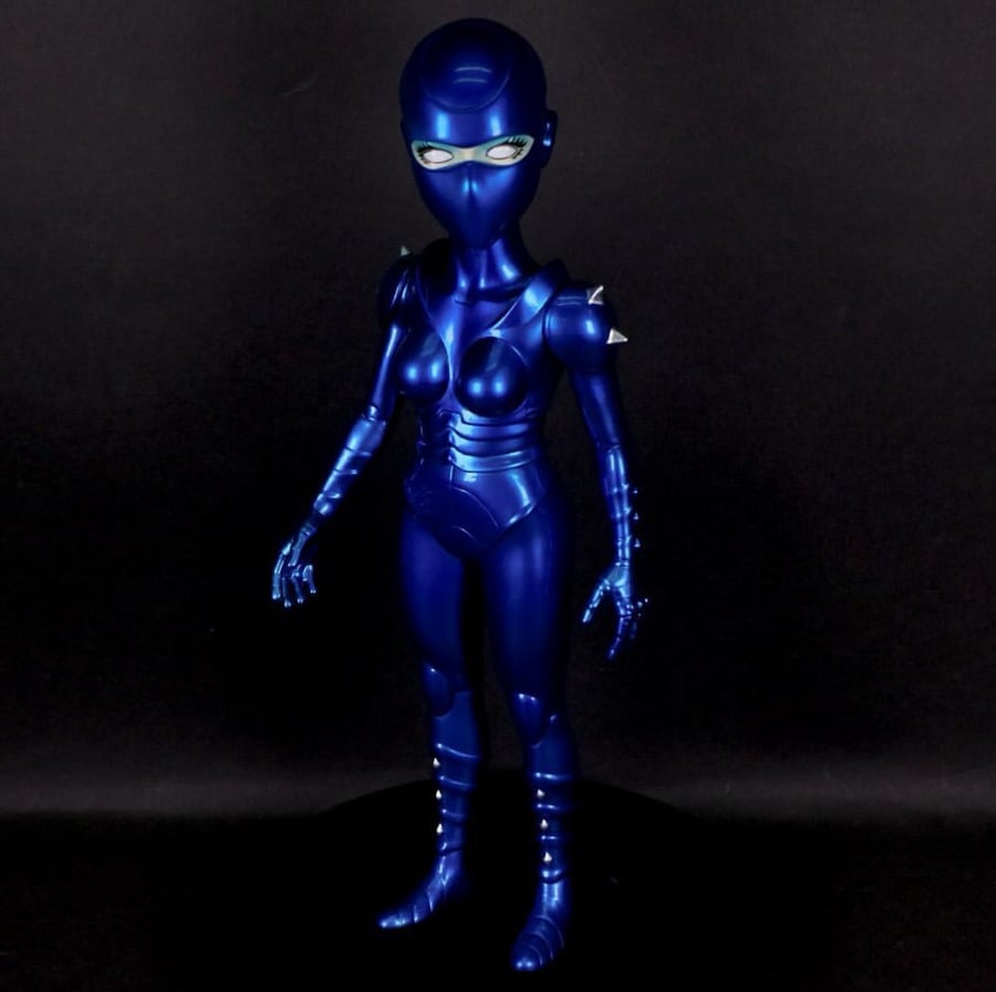 Image of Lady Armaroid Sofubi Toy - Sharp Chrome ( Price In USD ) 