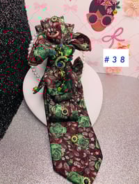 Image 13 of Classy Diva Tie Necklace