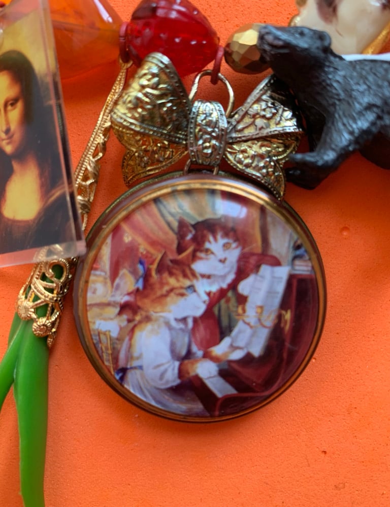 Pussy and Pals Necklace