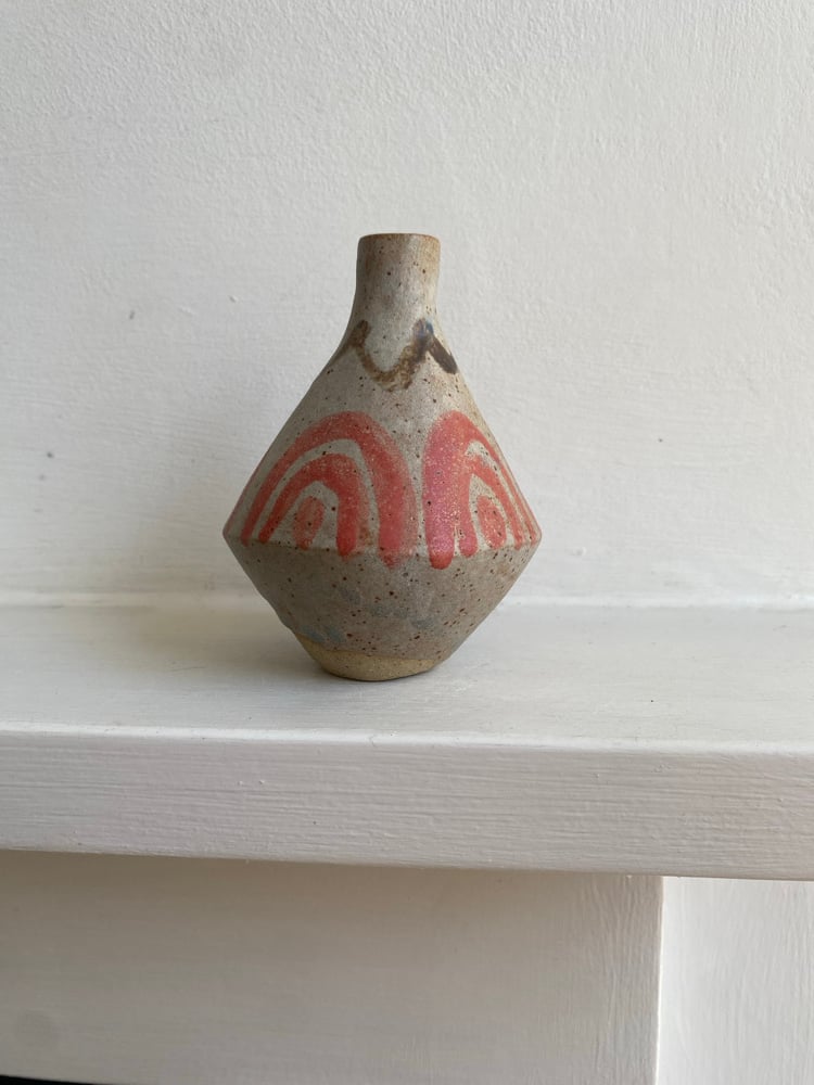 Yield pot (crest) Image 3