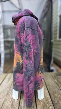 Image 19 of Floral Flukes