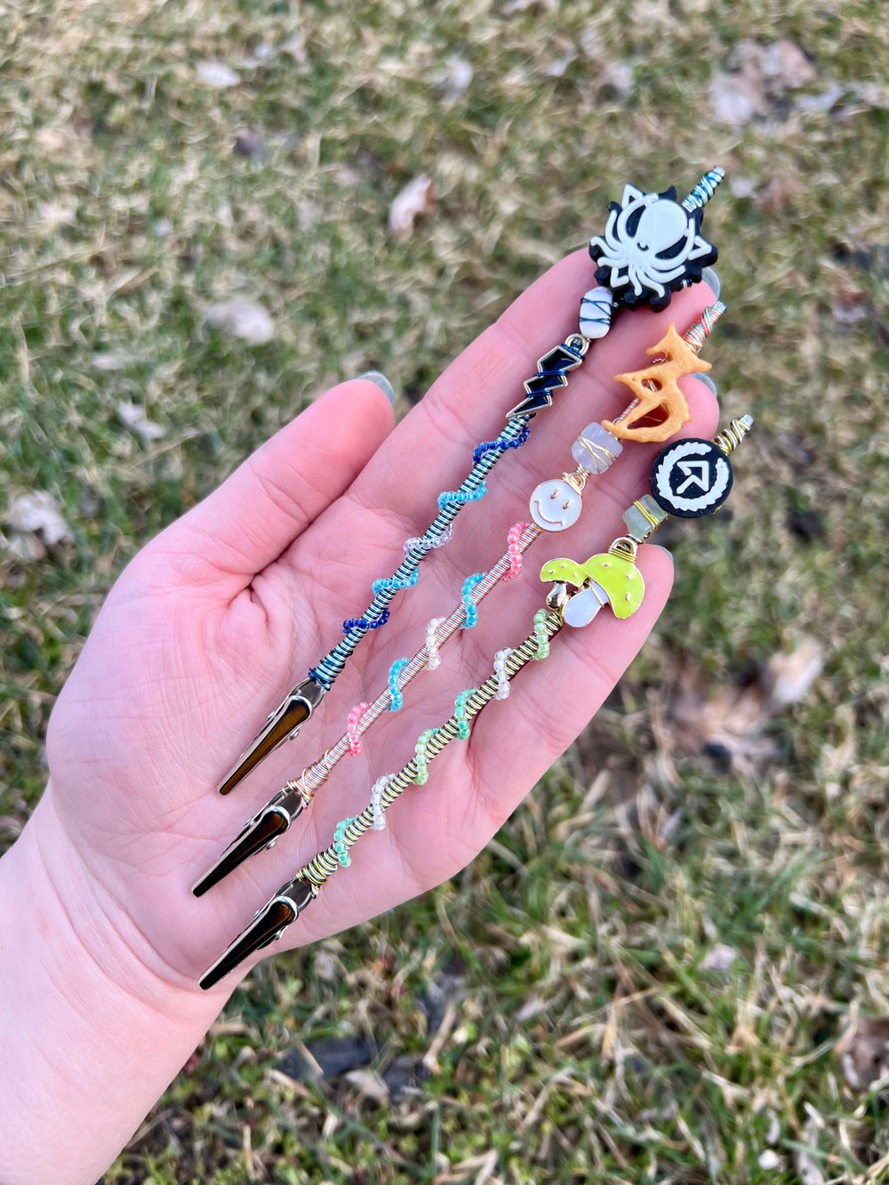 Image of Artist Inspired 6in clips