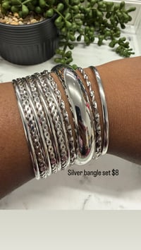 Silver bangle set 