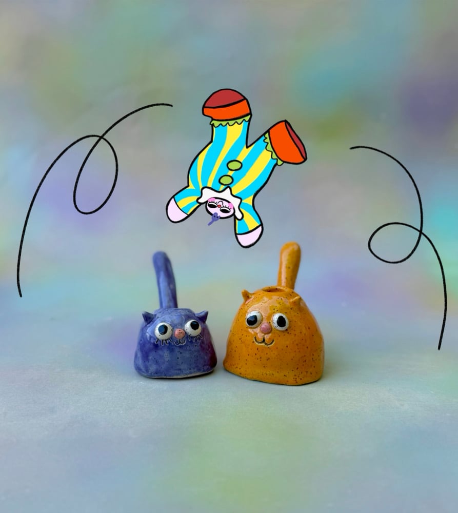 Image of purple kitty pipe