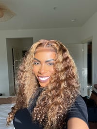 Image 1 of 22 inch AUBURN with HONEY BLONDE HIGHLIGHTS 360 LACE WIG