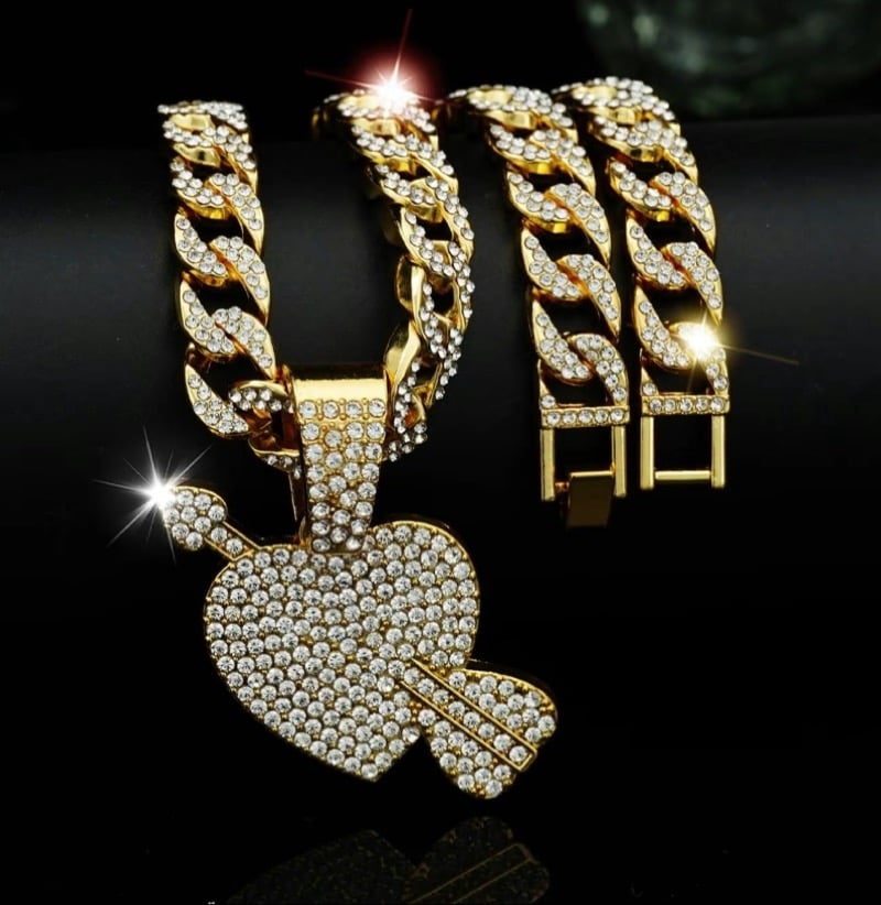 Image of Ariana Heart Necklace