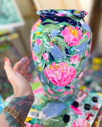 Image 1 of HAPPY BRIGHT VASE 