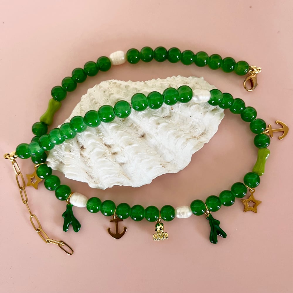 Image of Green glass bead and pearl necklace - Sea theme