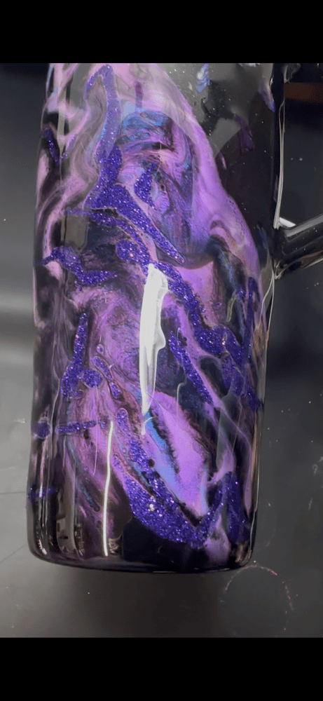 Image of 40oz brumate purple rocks