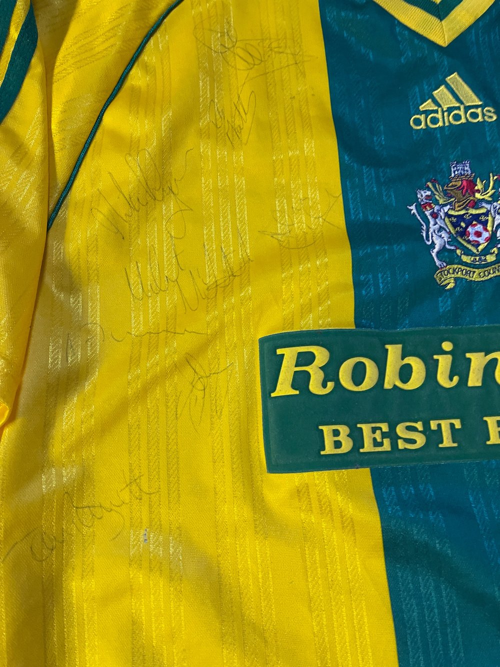 Replica 1998/99 adidas Away Shirt