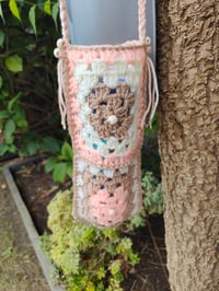 Image 4 of Crochet bottle bag 2 peach cream