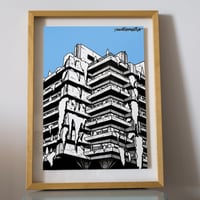 Image 3 of Edificio Princesa estilo comic