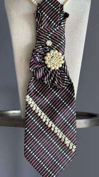 Image 3 of Bordeaux Heiress