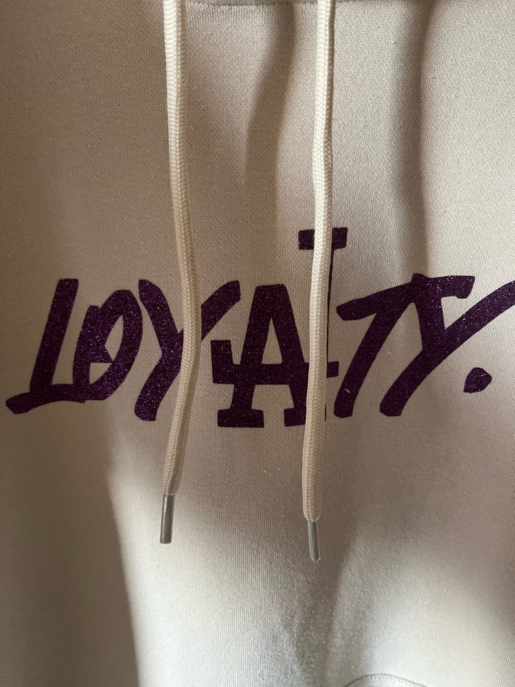 Image of Loyalty cream glitter purple