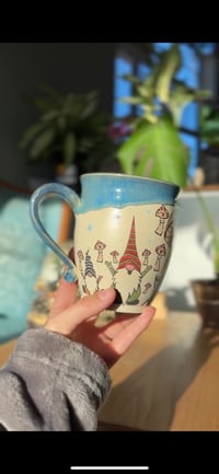 Image 2 of Gnome mug 01