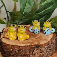 Image 2 of Kolczyki - Żabulinki w kubku 🐸✨