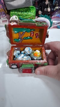 Image 4 of Haku trinketbox includes dice