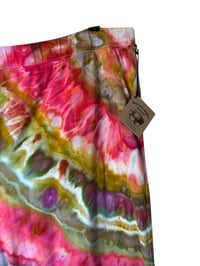 Image 8 of ♻️ UPCYCLED 2X Petite Plus Knit Pocket Pants in Euphoria Agate Ice Dye