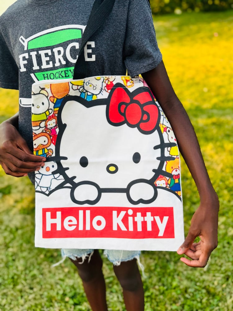 Image of Tote Bags (open space)