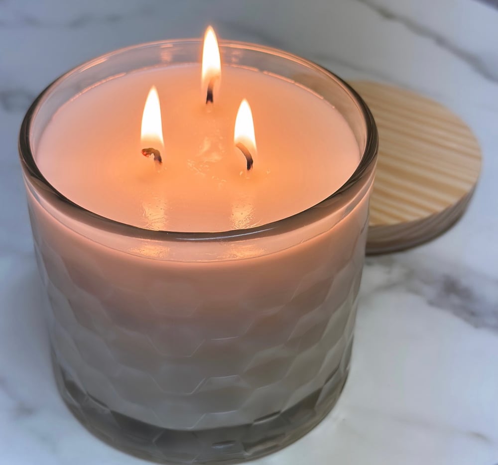 Image of 3 Wick Hex Jar~ 20 oz