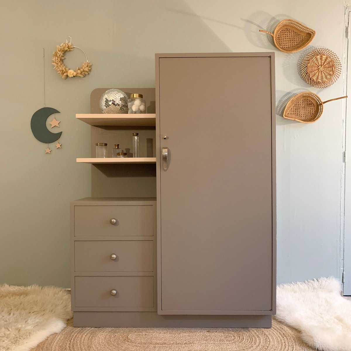 Image of VENDUE/SOLD OUT Armoire Asymétrique Wild