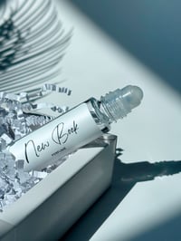 Image 1 of OIL PERFUME NEW BOOK 10 ml