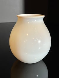 Image 1 of White Vase 4 inch tall
