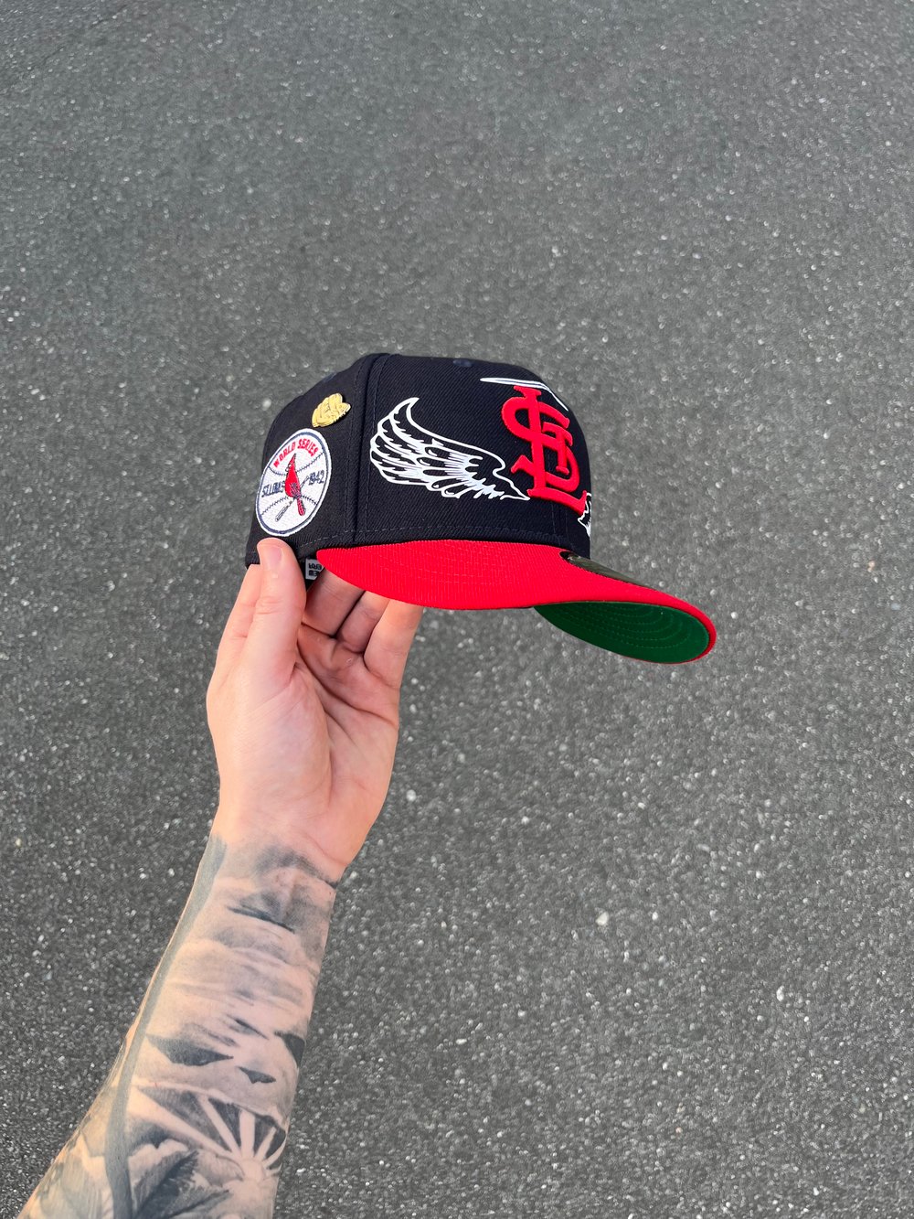 Image of  GREEN BRIM TRI TONE ST LOUIS CARDINALS CUSTOM FITTED CAP