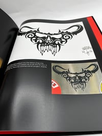 Image 2 of The Black Wave by Leo Zulueta