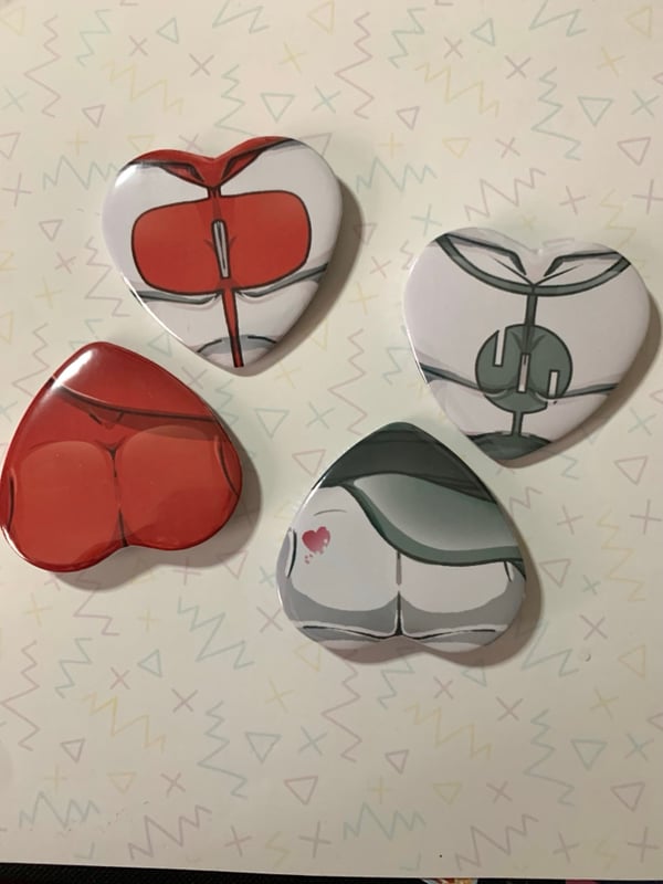 Image of Vincible heart button set 3
